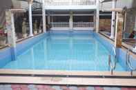 Swimming Pool Votel De'Pratnya Kediri