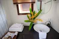 In-room Bathroom HADA RESORT Chiang Mai