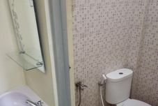 客房内浴室 Comfort Room at Renny Homestay