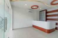 Lobby RedDoorz near Mall SKA Pekanbaru