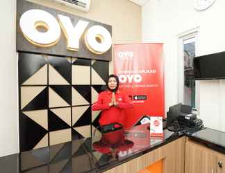 ล็อบบี้ 2 Super OYO 614 Graha 8 Syariah