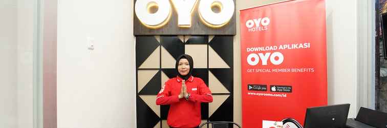 Lobby Super OYO 614 Graha 8 Syariah