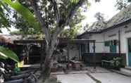 ภายนอกอาคาร 2 The Mangga Muda Hostel Karimunjawa