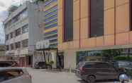 Bangunan 4 OYO 180 Hotel Mirah Near RSUD Sawah Besar