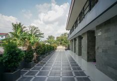 Luar Bangunan 6 OYO 343 Lawang15 Syariah