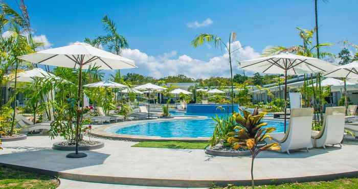 Swimming Pool Marina Point Bay Resort