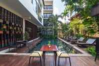 Kolam Renang King Rock Boutique Hotel