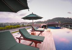 수영장 6 The Aristo Resort