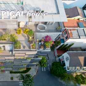 Exterior / Building1Tropical House Apartment Da Nang,Nhà thờ Tiền hiền Làng An Hải và Thoại Ngọc Hầu飯店