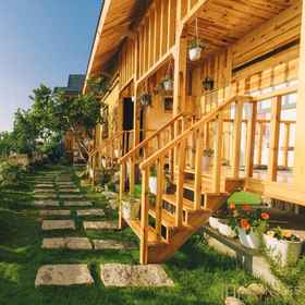 Lobby1Danh Tien Villa,竹林禅院飯店