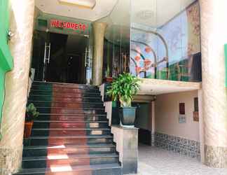 Bên ngoài 2 Gims Hotel