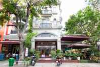 Bên ngoài Sunny Hotel & Apartments