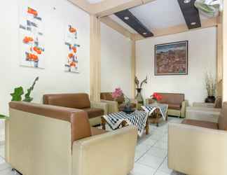 Lobby 2 Emdi House Seturan