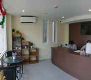 ล็อบบี้ 3 Top Hostel Samui