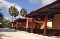 Common Space Palm Phayom Village Resort