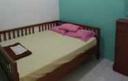 Bedroom 5 Rumah Teman Homestay