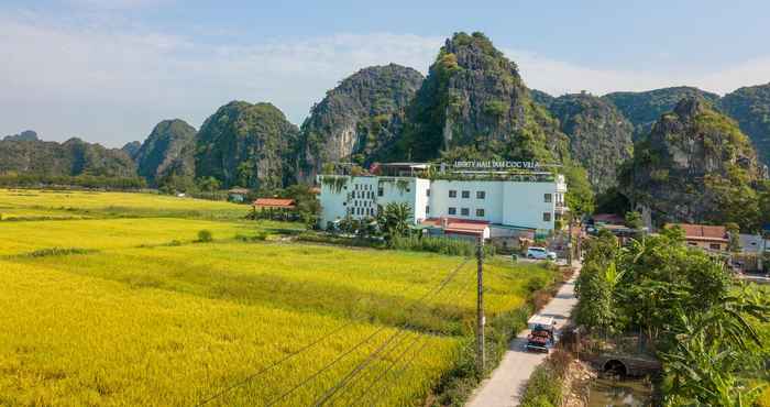 Bên ngoài Liberty Hall Tam Coc Villa