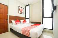 Kamar Tidur Super OYO 449 The Colins