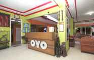 Lobby 6 OYO 434 Hotel Parahiyangan Syariah