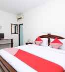 BEDROOM OYO 434 Hotel Parahiyangan Syariah
