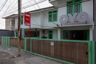 Exterior OYO 502 Wisma Bukti