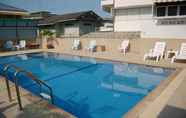 Swimming Pool 5 Baan Manthana Hotel