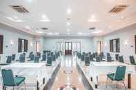 Functional Hall OYO 686 Bunga Karang Hotel