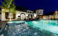 Swimming Pool 2 Villa Seville 
