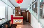 Lobby 4 OYO 551 The View Syariah