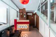 Lobby OYO 551 The View Syariah