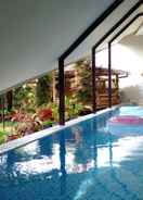 SWIMMING_POOL Rumah Kebun Lulu Villa