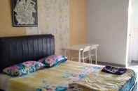 ห้องนอน Studio Room at Apartemen Bintaro Park View by Angelynn