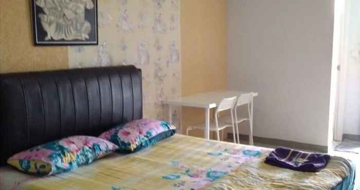 Bedroom Studio Room at Apartemen Bintaro Park View by Angelynn