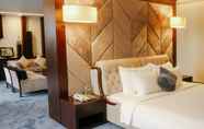 Kamar Tidur 7 Central Luxury Halong Hotel