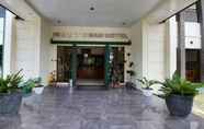 Exterior 2 Hotel Hikmat Indah