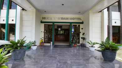 Bên ngoài 4 Hotel Hikmat Indah