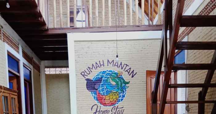 Lobi Rumah Mantan Homestay (Baciro)