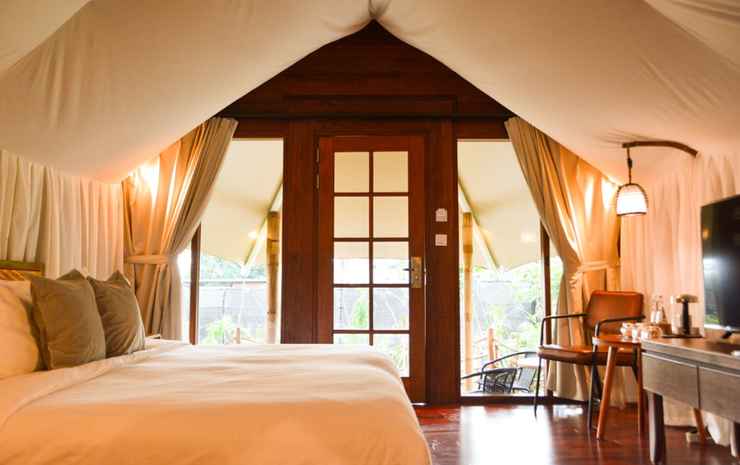 OAK TREE GLAMPING RESORT