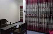 Kamar Tidur 5 Full House 2 Bedroom at Homestay Luwes