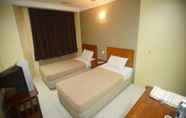 Bilik Tidur 3 Poly Star Hotel