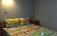 Kamar Tidur 5 Roma Pension House