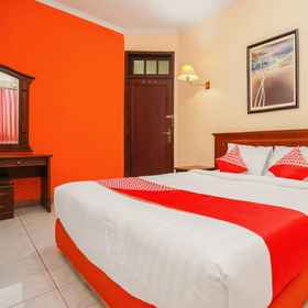 Bedroom 1 ホテルO Dibino, スラバヤイートストアドットコム ホテル