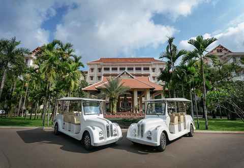 Exterior Royal Angkor Resort & Spa