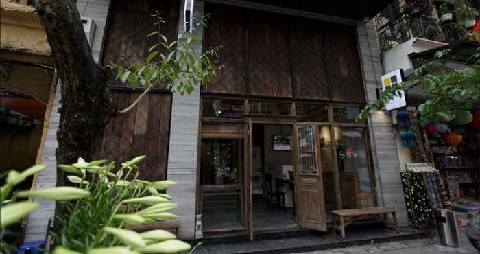 Exterior Khan Hoang Capsule Hotel