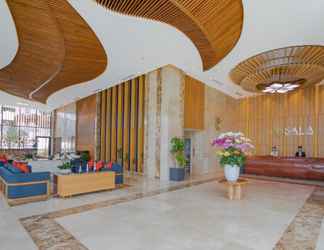 Lobi 2 Sala Danang Beach Hotel