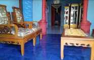 Common Space 5 Mawar 1 Matras Homestay