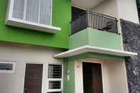 Exterior Rumah Lio Jogja - 5 Bedrooms