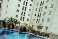Swimming Pool Calista Room At Apartemen Bassura City