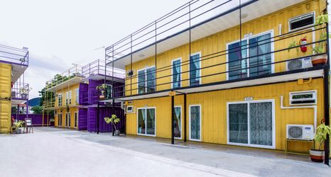 Bên ngoài 2 5 Chang Palace Hotel