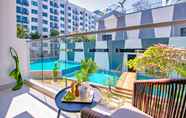 Swimming Pool 2 Arcadia Beach Resort Pattaya
